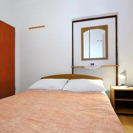 Apartment Rutak *