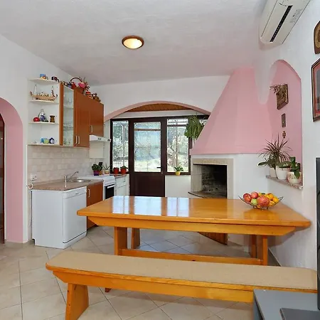 Apartment Rutak