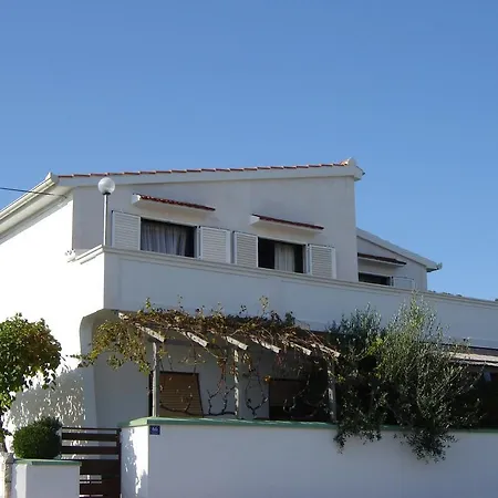 Apartament Rutak Tkon